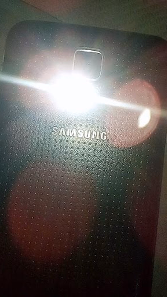Flashlight LED Samsung Screenshot 3 - AppWisp.com Flashlight LED Samsung Screenshot 3 - AppWisp.com
